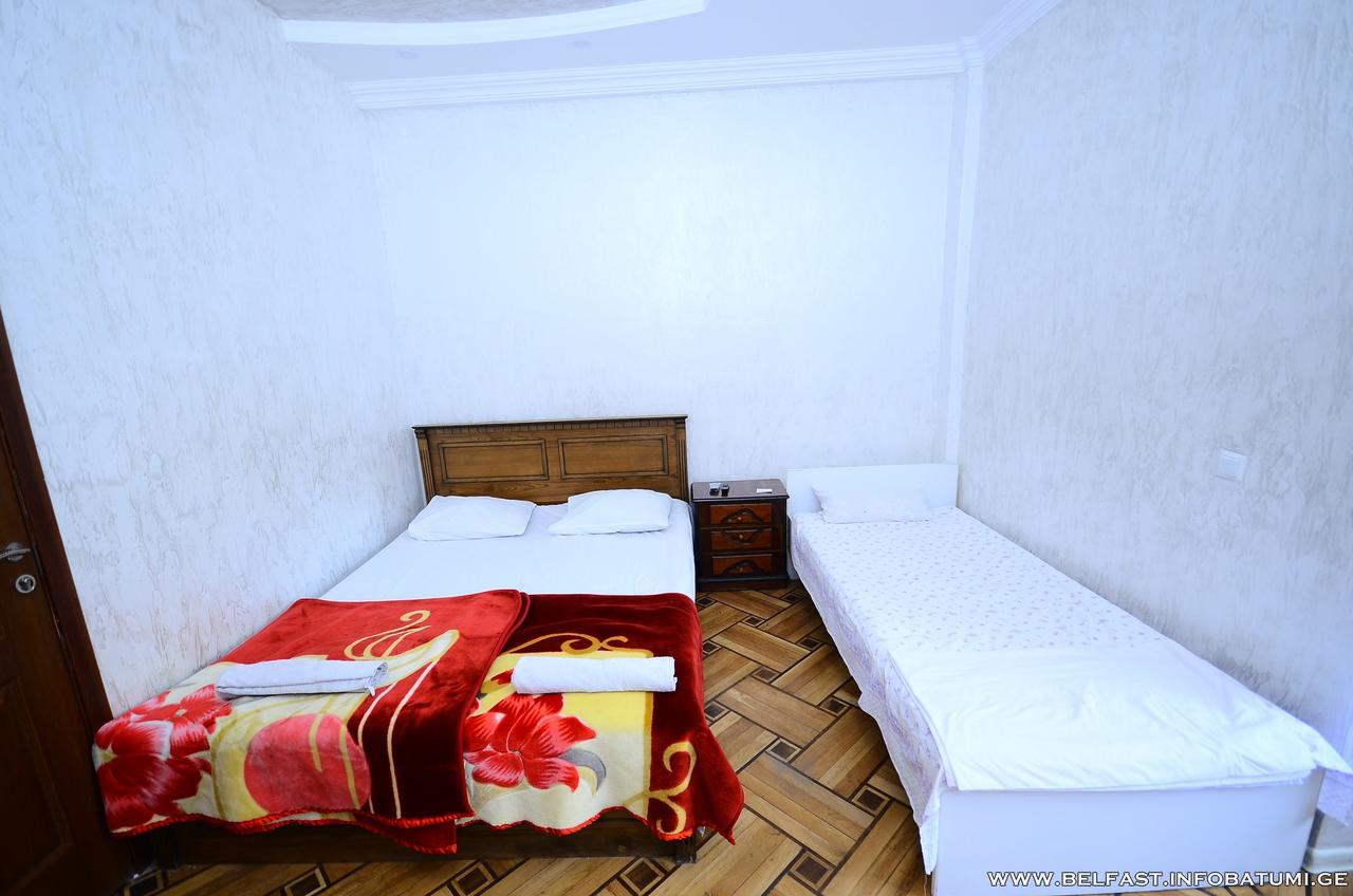 Hotel Belfast Batumi Bagian luar foto