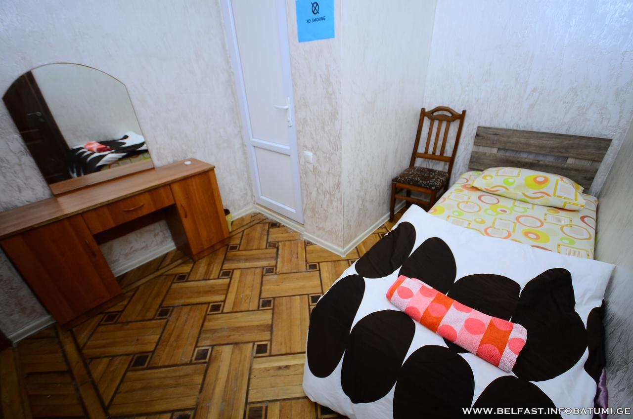 Hotel Belfast Batumi Bagian luar foto